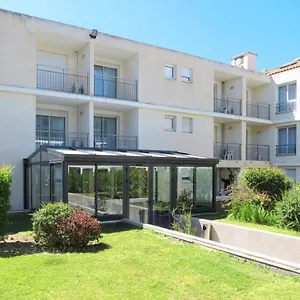 Aparthotel Odalys Aix En Provence Le Clos De La Chartreuse