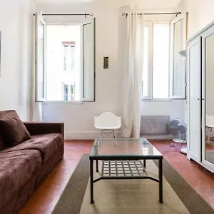 https://cordeliers-centre-ville.fr-provencehotel.com